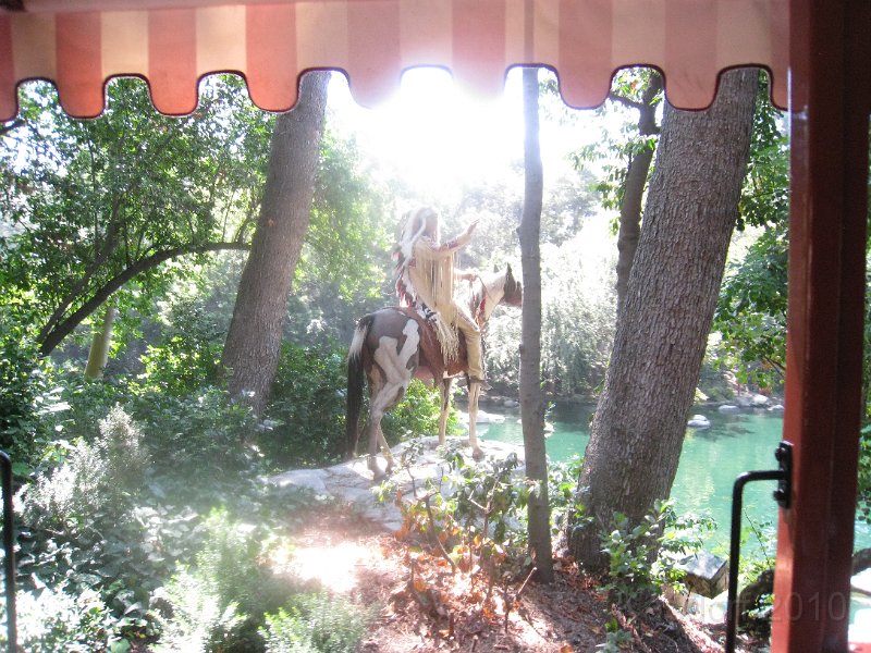 Disneyland 2010 Park 0105.JPG